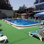 Palace Kiten (Burgas)