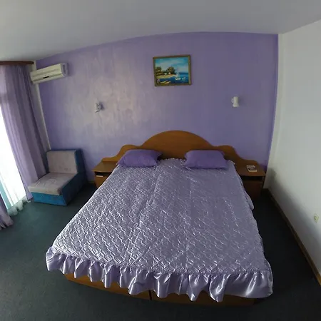 Хотел Palace 2*