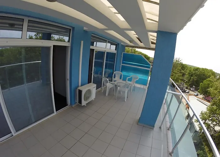 Хотел Palace 2*